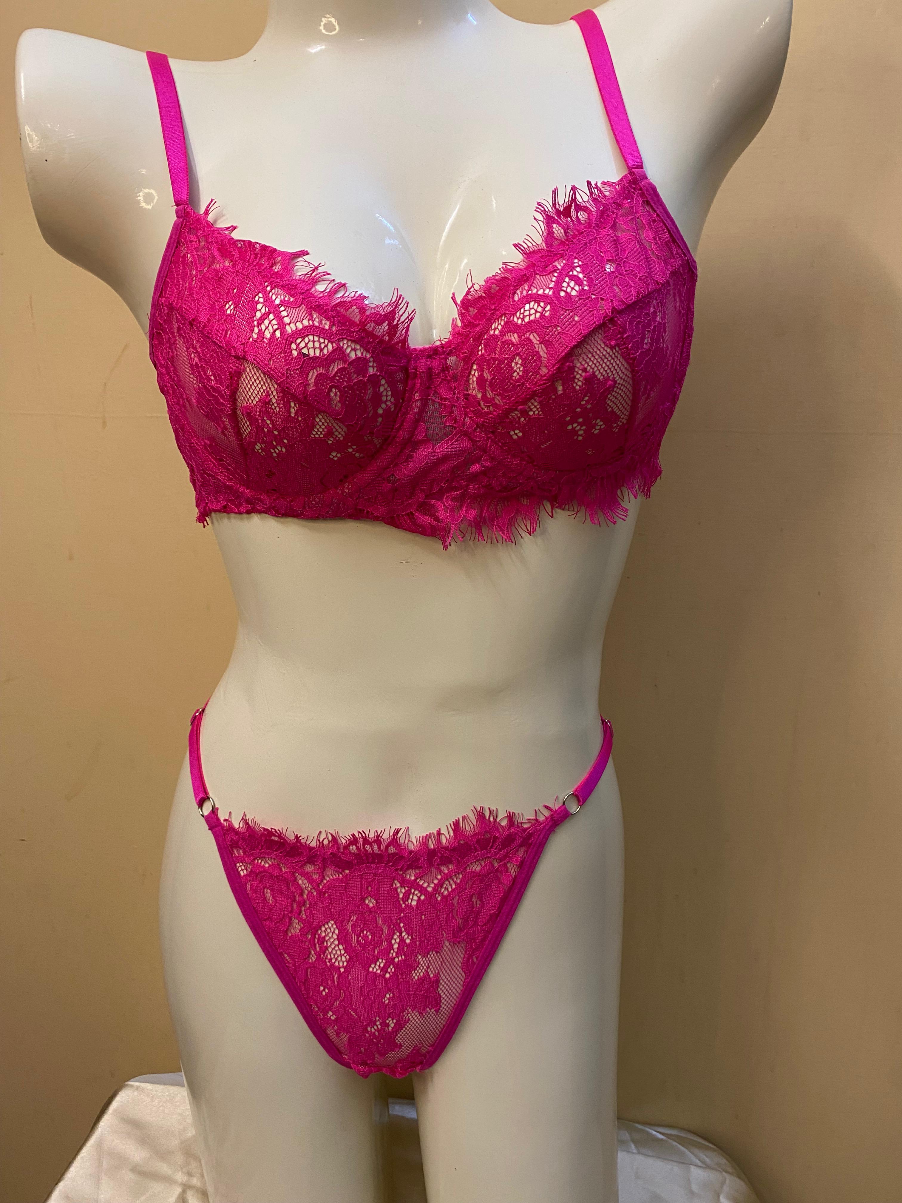 Pink Lace Underwire Lingerie Set