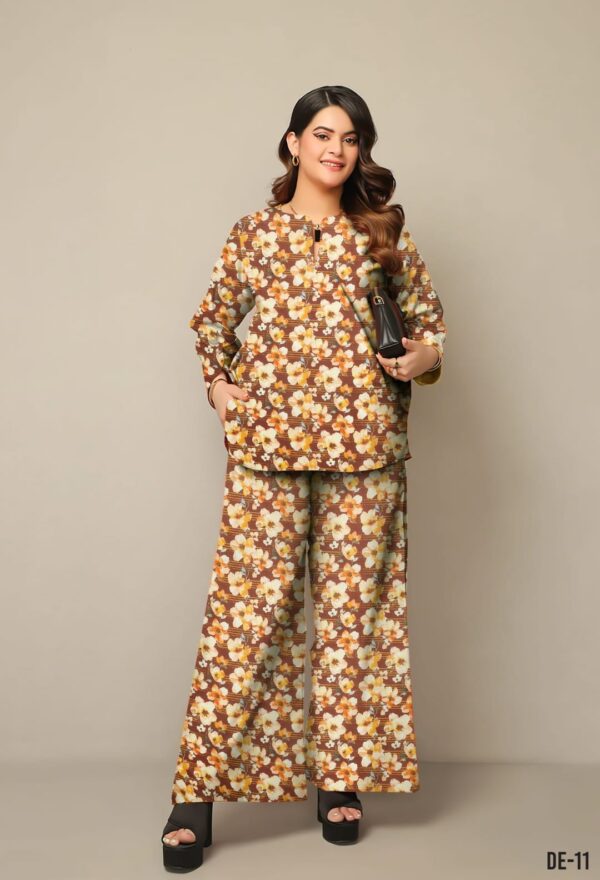 Elegant Floral Unstitched Lawn Suit – DE-11