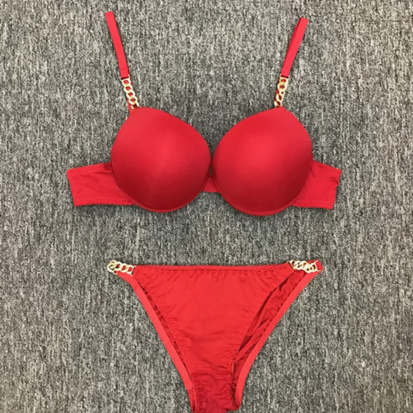 Gold Chain Detail Push-Up Lingerie Set - Image 3