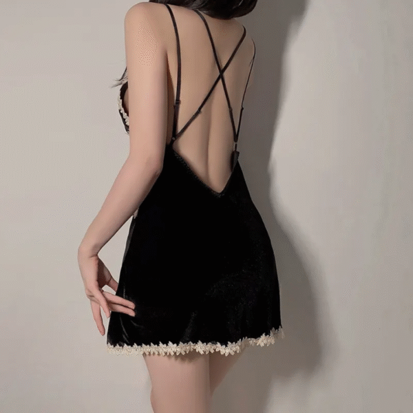 Elegant Black Lace Patchwork Lingerie Set - Image 3