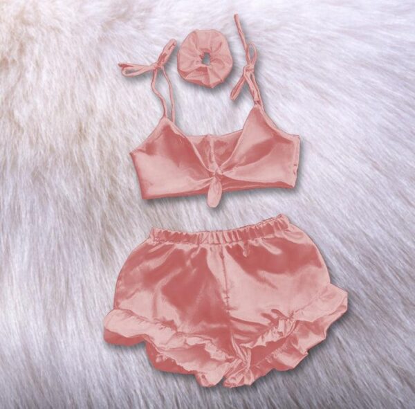 Ivory Satin Bow-Back Lounge Set - Image 7